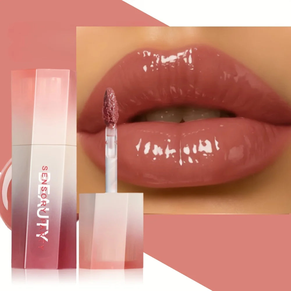 1PC Glossy lip gloss, moisturizing and hydrating lip gloss, creating a non-greasy luster. Suitable for all kinds of makeup looks