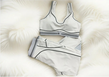 2025 New Women's High Intensity Sports Fitness Vest, High Waist Yoga Pants Two Piece Set