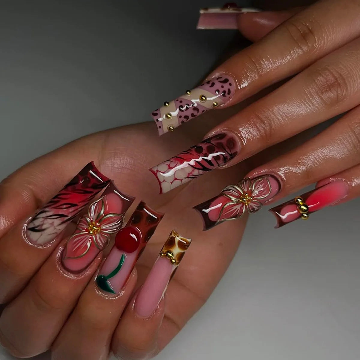 24pcs Pink Leopard Print Press on Nails Square False Nail Diamond Y2k Fake Nails French Polka Dots Nail 3D Flower Press on Nails