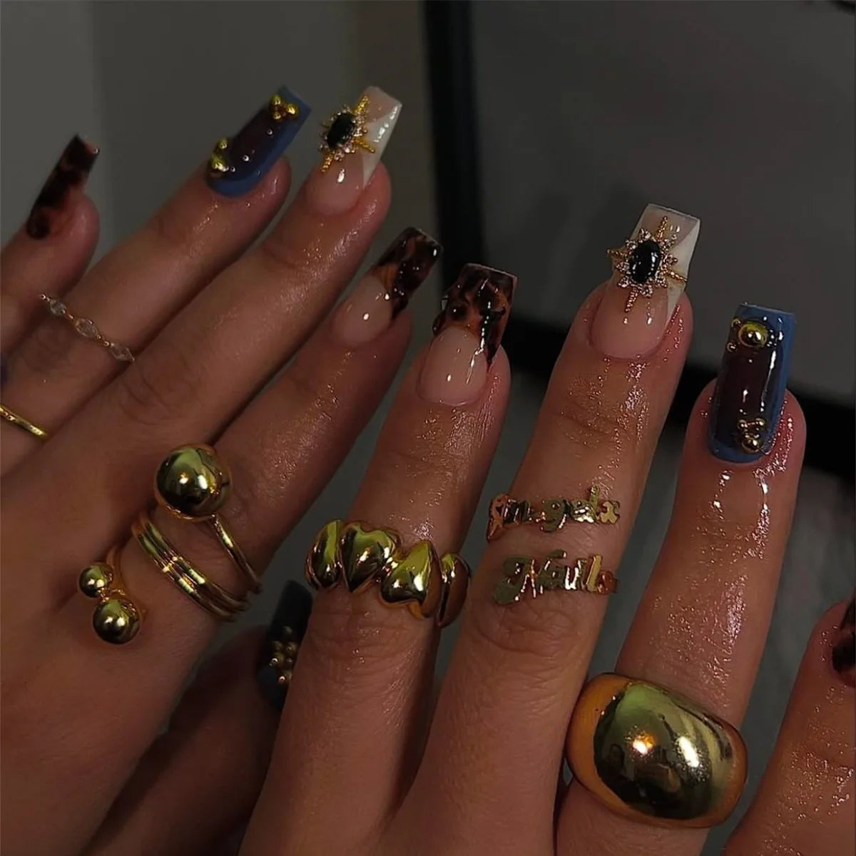 24pcs Pink Leopard Print Press on Nails Square False Nail Diamond Y2k Fake Nails French Polka Dots Nail 3D Flower Press on Nails